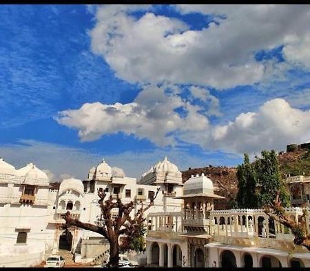 Bassi Fort Palace Chittorgarh ภายนอก รูปภาพ